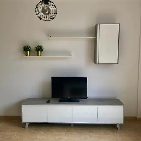 Light House Apartment *