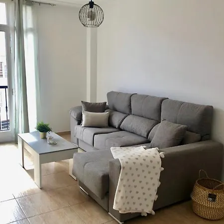 Light House Apartment *