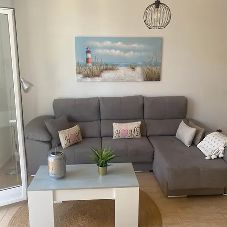 Light House Apartment *